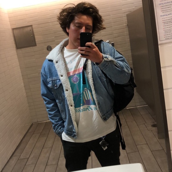 Meet your Posher, Ruben - Picture 1 of 1